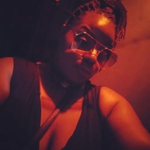 Meet your Posher, Foreign